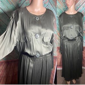 Joan Martin For GGM Vintage Olive Green Elastic Waist Button Up Shirtdress